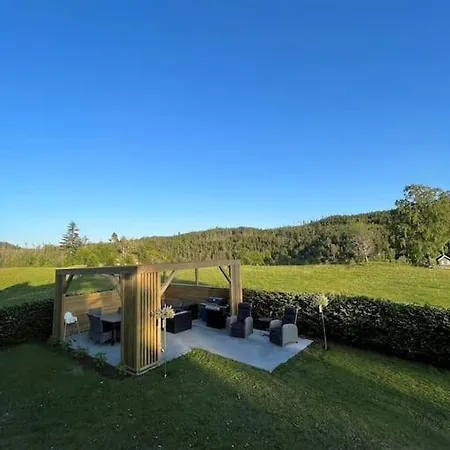 Feriehus Eikeland Gard Vennesla