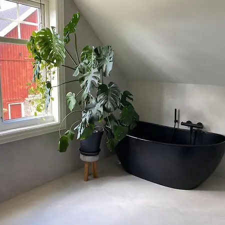 Eikeland Gard Feriehus Vennesla